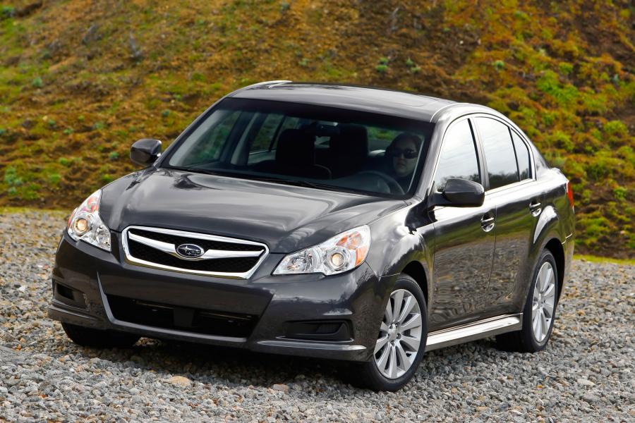 Subaru Legacy Sedan 2.5i 2010 года  (фото 8 из 8)